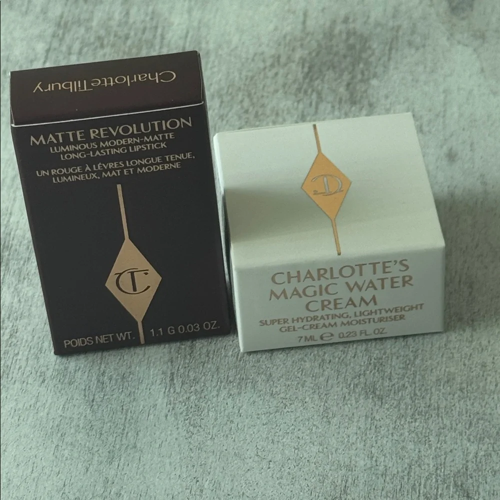 Charlotte Tilbury 2 travel Size Samples-Magic Moisturizer Gel & Lipstick Pillow